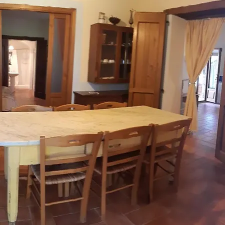 公寓 Shared Apartments, Rotecastello, Collelungo, Santalucia, San Bartolomeo, Rosato, Cerretello - Happy 新维南佐