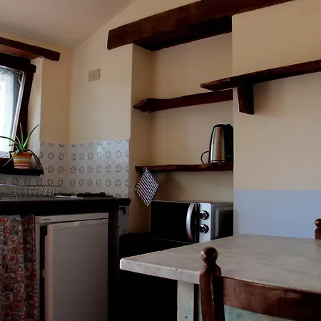Shared Apartments, Rotecastello, Collelungo, Santalucia, San Bartolomeo, Rosato, Cerretello - Happy Apartamento