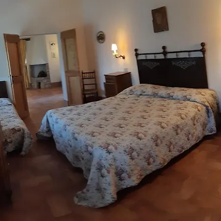 Shared Apartments, Rotecastello, Collelungo, Santalucia, San Bartolomeo, Rosato, Cerretello - Happy Apartamento *